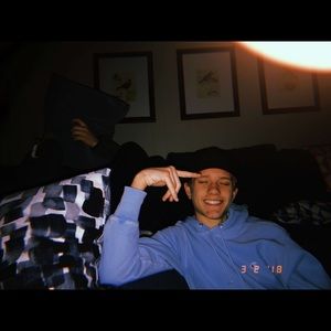 Meet your Posher, Harrison